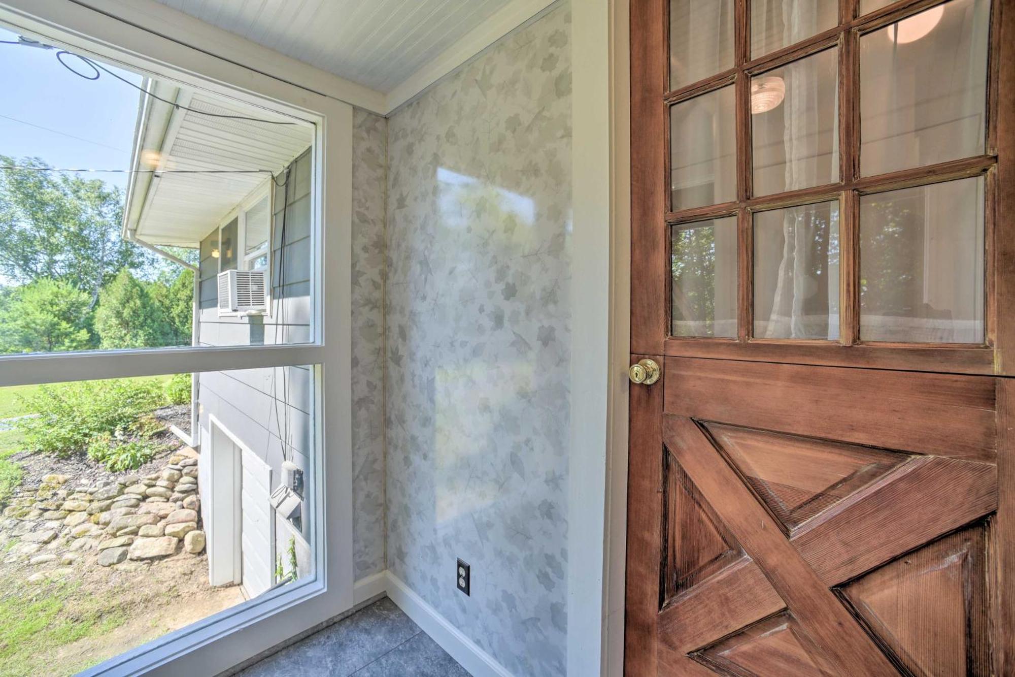 Modern Studio Less Than 13 Mi To Saratoga Racetrack! Ballston Spa Dış mekan fotoğraf